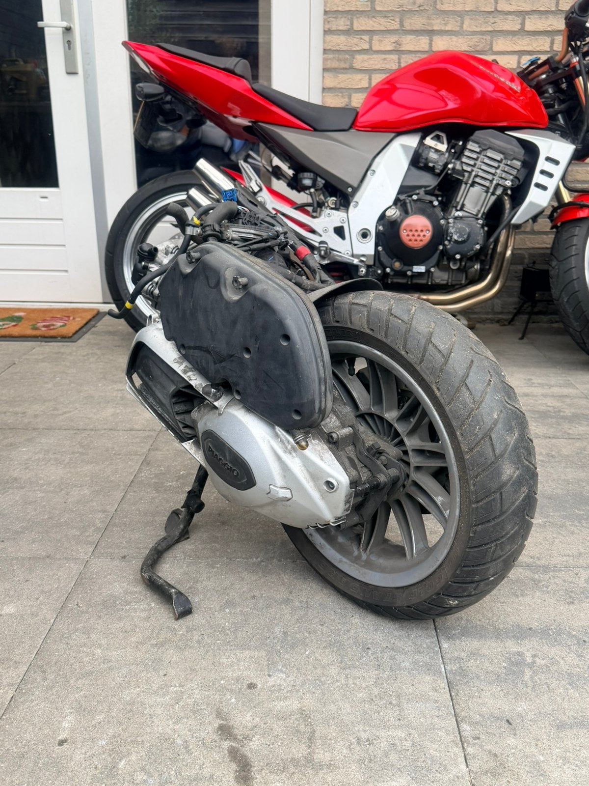 125cc Leaderblok lc dd, Ophalen