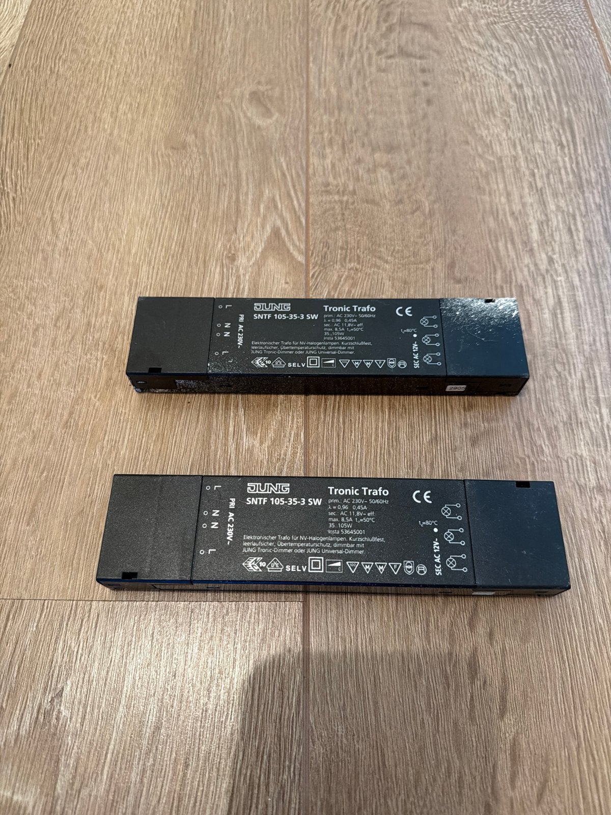 Jung Tronic Trafo SNFT 105-35-3 SW - 2 stuks, Ophalen of Verzenden, Gebruikt, Jung, Overige typen