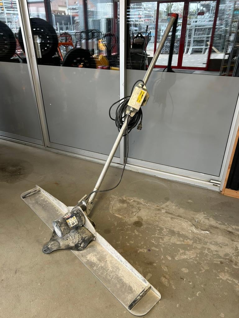 Lievers K 150 ER elektrische afwerkspaan 150/200CM 230V, Ophalen, Gebruikt