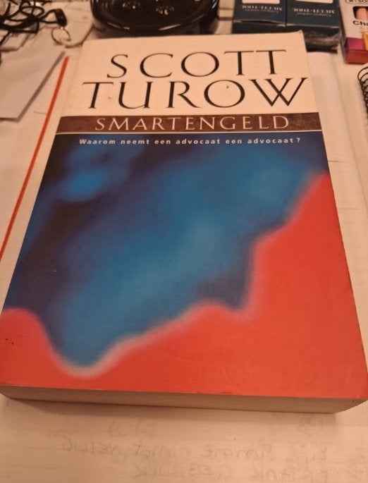 Smartengeld - Scott Turow (Nederlandstalig), Boeken, Gelezen, Ophalen of Verzenden, Scott Turow, Nederland