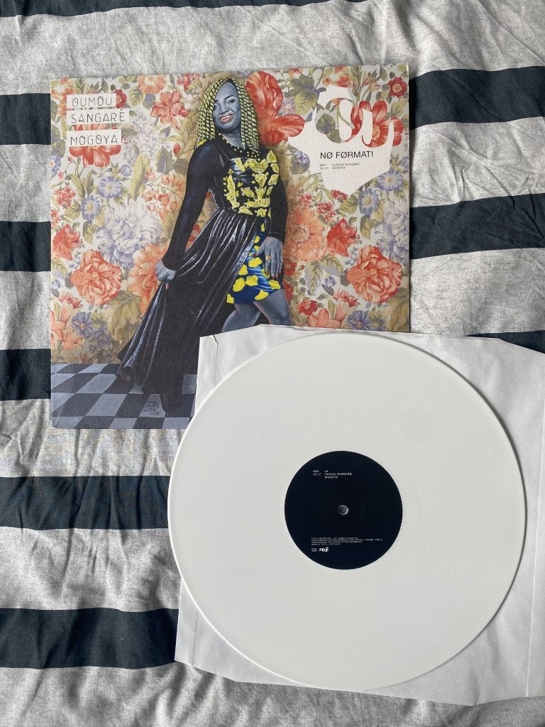 Oumou Sangare – Mogoya, LP, Ophalen of Verzenden, Zo goed als nieuw, 12 inch