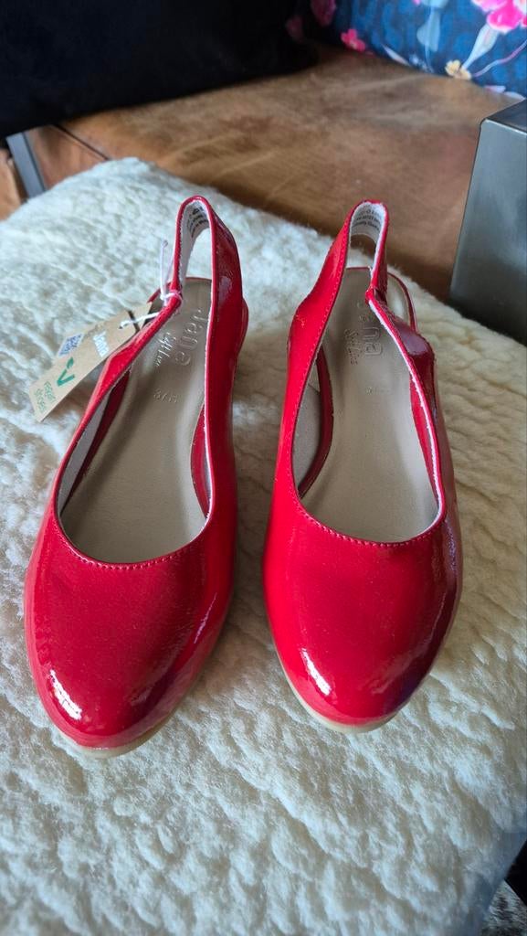 Jana soft line nieuw rood lak hak schoenen mt 37 H vegan, Jana, Nieuw, Ophalen of Verzenden, Schoenen met hoge hakken