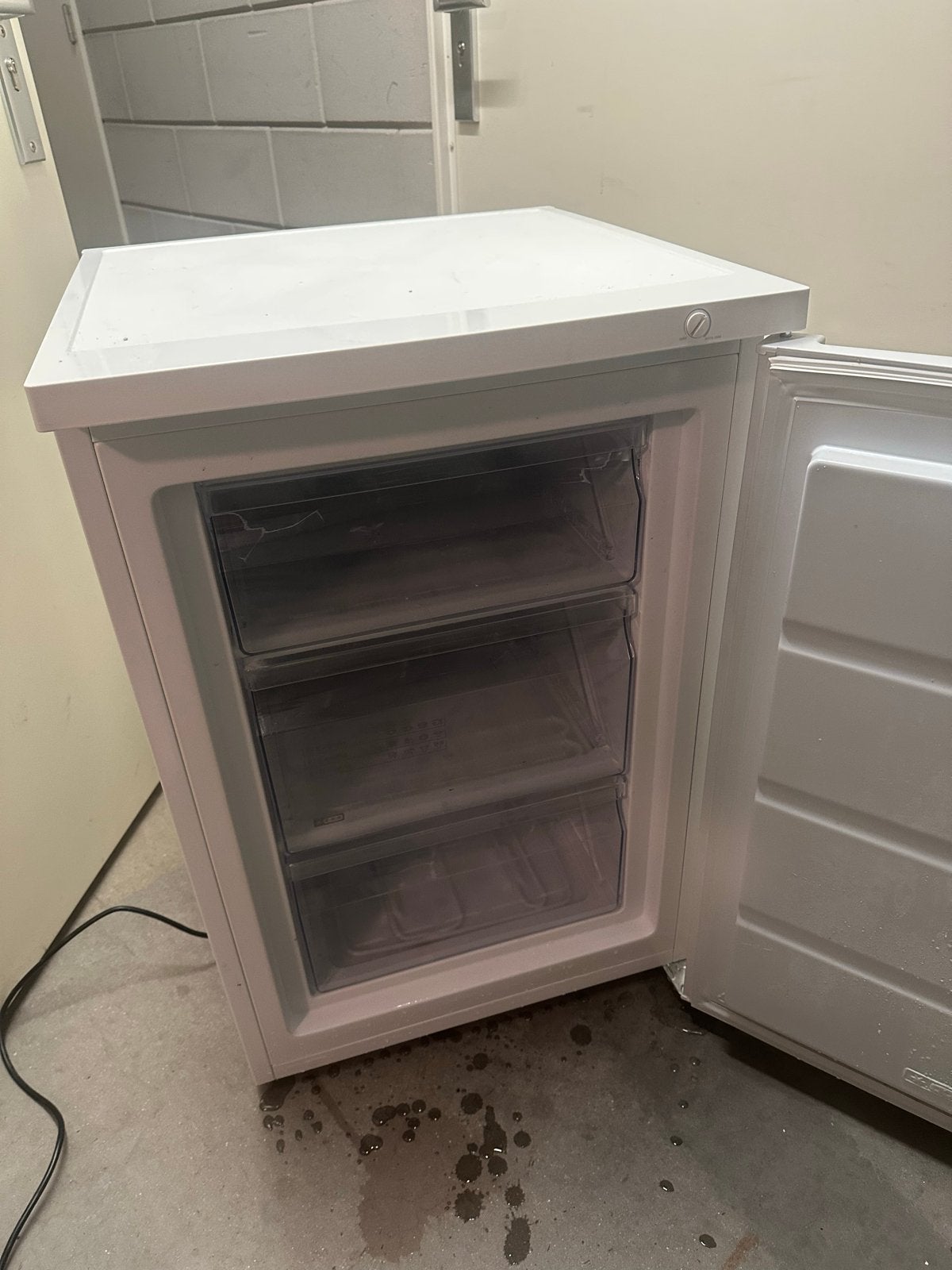 Bosch Tafelmodel Vriezer 82L A++ | GTV15NW3A, Witgoed en Apparatuur, Gebruikt, Minder dan 60 cm, Energieklasse A of zuiniger, Vrijstaand