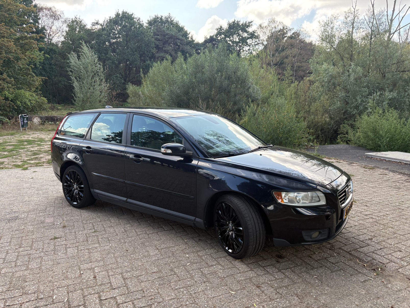 Volvo V50 2.0 2008 Zwart, Auto's, Volvo, Voorwielaandrijving, 1282 kg, 4 cilinders, Zwart
