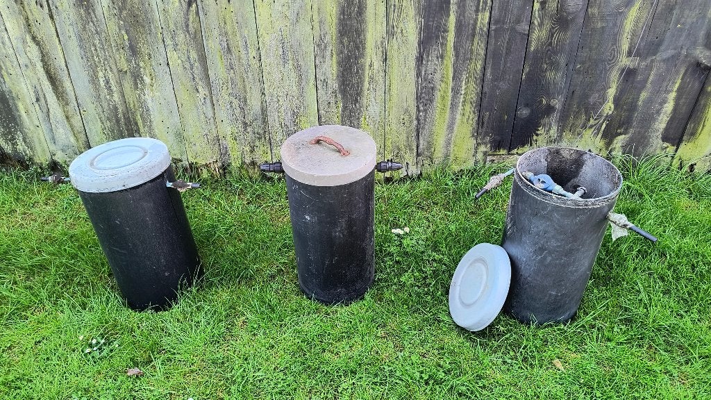 Kunststof putten, zo'n 60 beschikbaar, Ophalen, Gebruikt