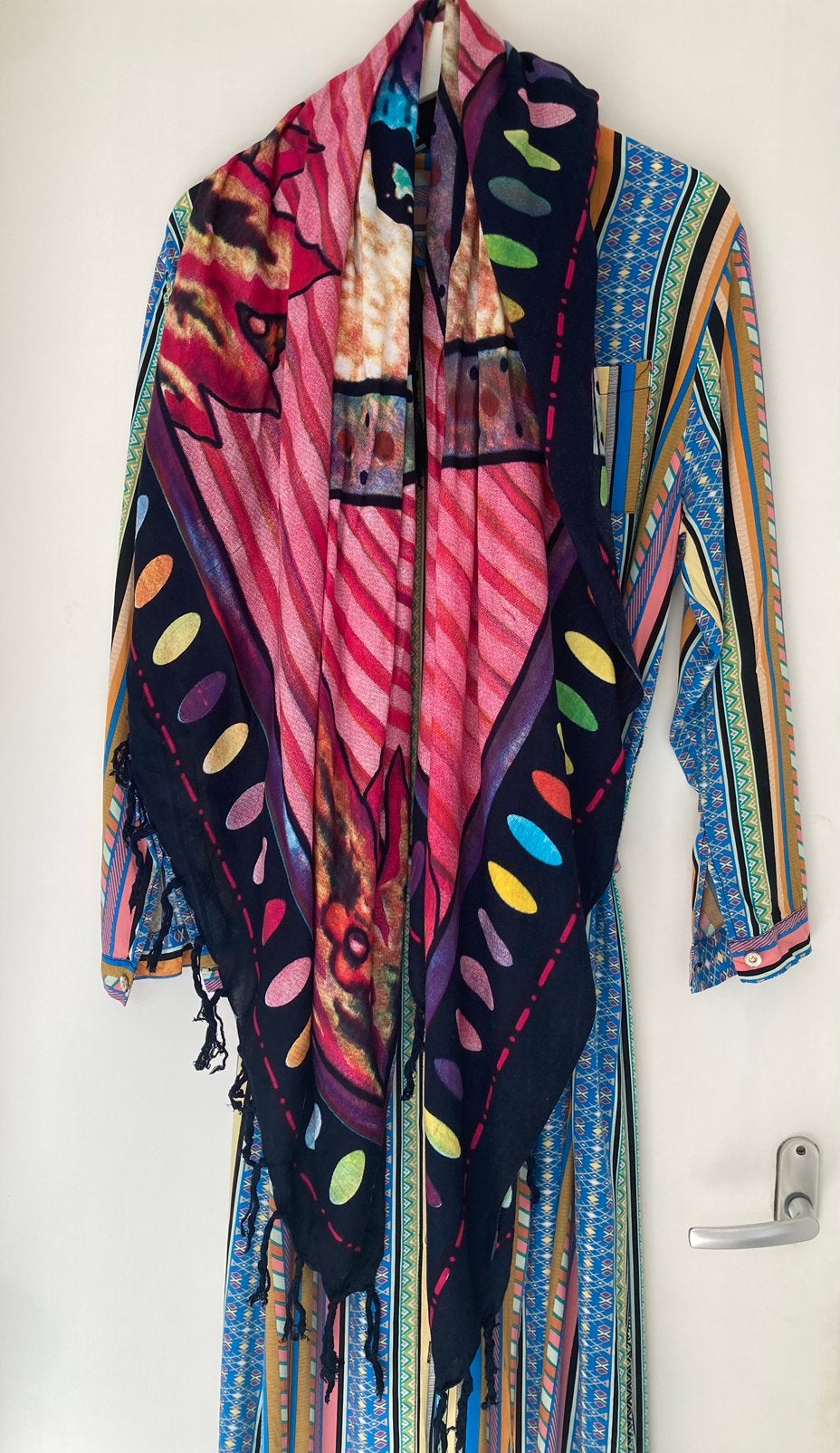 Grote SJAAL sarong pareo, Ophalen of Verzenden, Gedragen, Maat 46/48 (XL) of groter, Sjaal