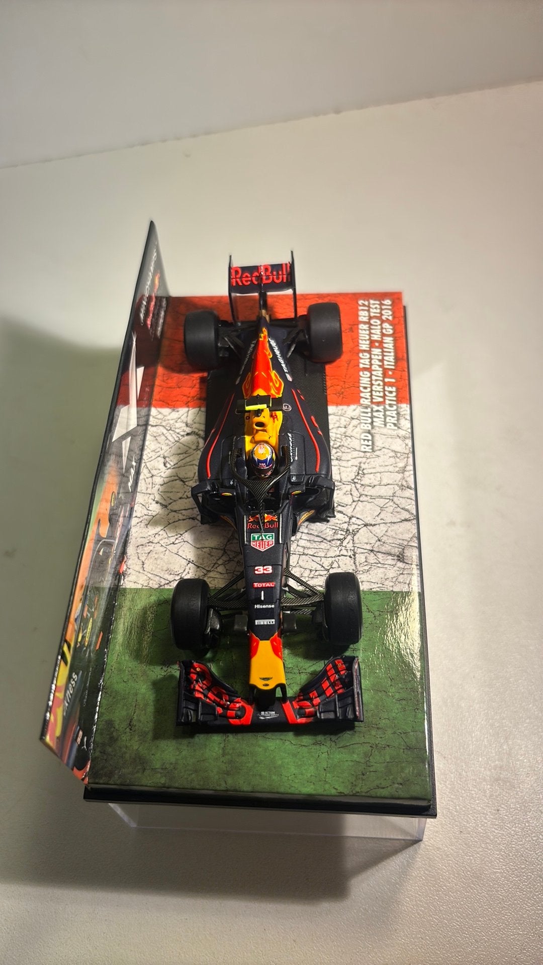 F1 red bull rb12 m.verstappen helo test 2016 minichamps 1.43, Auto, Ophalen of Verzenden, MiniChamps, A