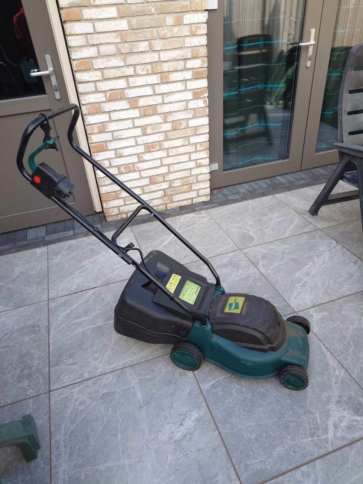 Greenway LM-1032 Elektrische Grasmaaier - 1000W, Cirkelmaaier, Gebruikt, Elektrische grasmaaier, Opvangzak