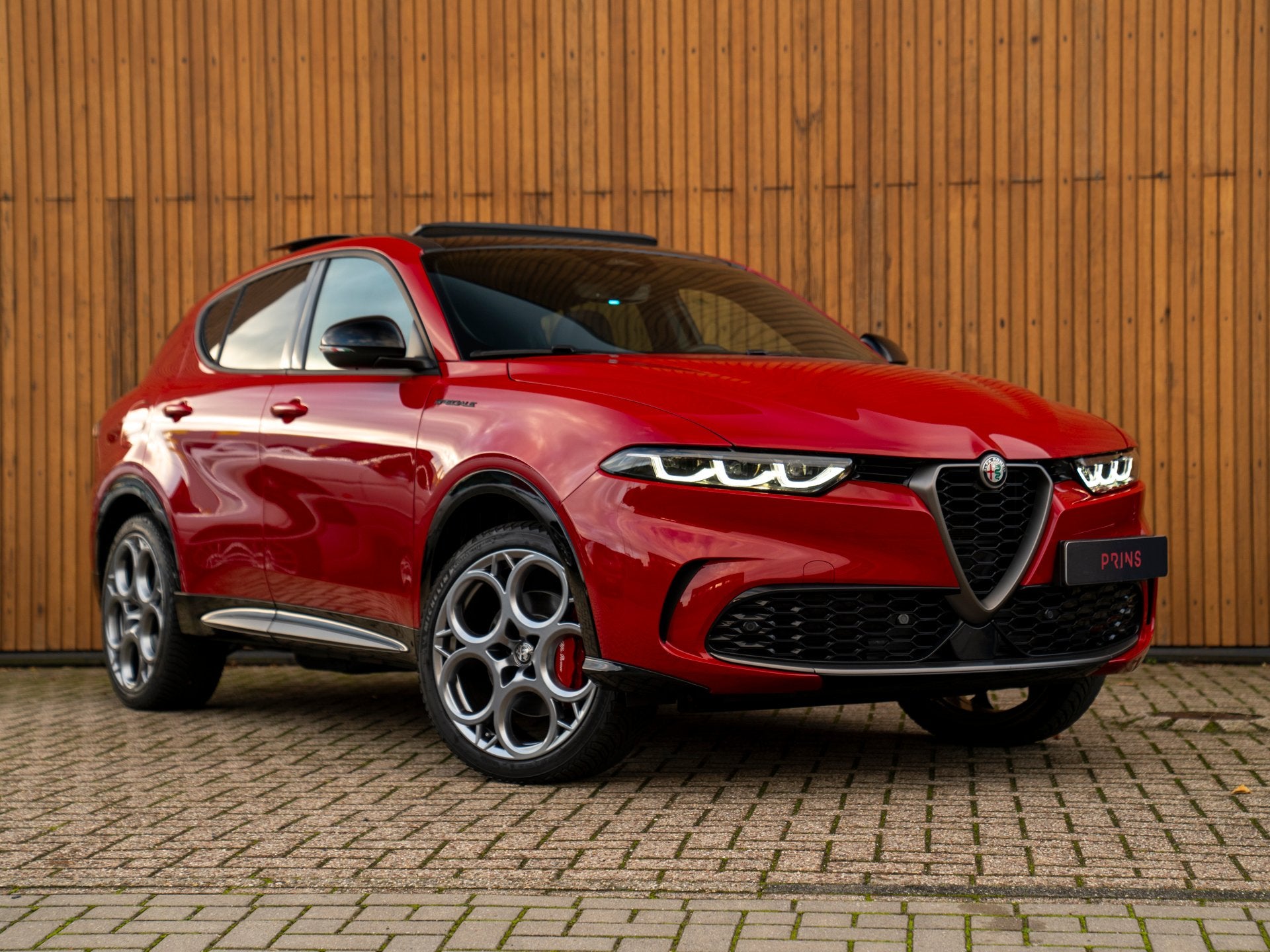 Alfa Romeo Tonale 1.3T PHEV Edizione Speciale 280PK | Pano-d, Auto's, Automaat, Dealer onderhouden, 77 km/l, 4 cilinders