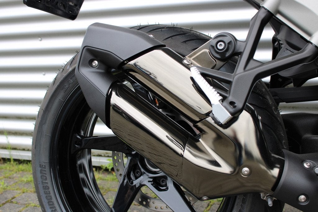 BMW R 1300 R |Comfort, Dynamic & Innovations pakket |BTW mot, Motoren, Cruise Control, Verkoop.motorrad@oostland-enschede.nl, Spaansland 10
7543BG  ENSCHEDE, NL