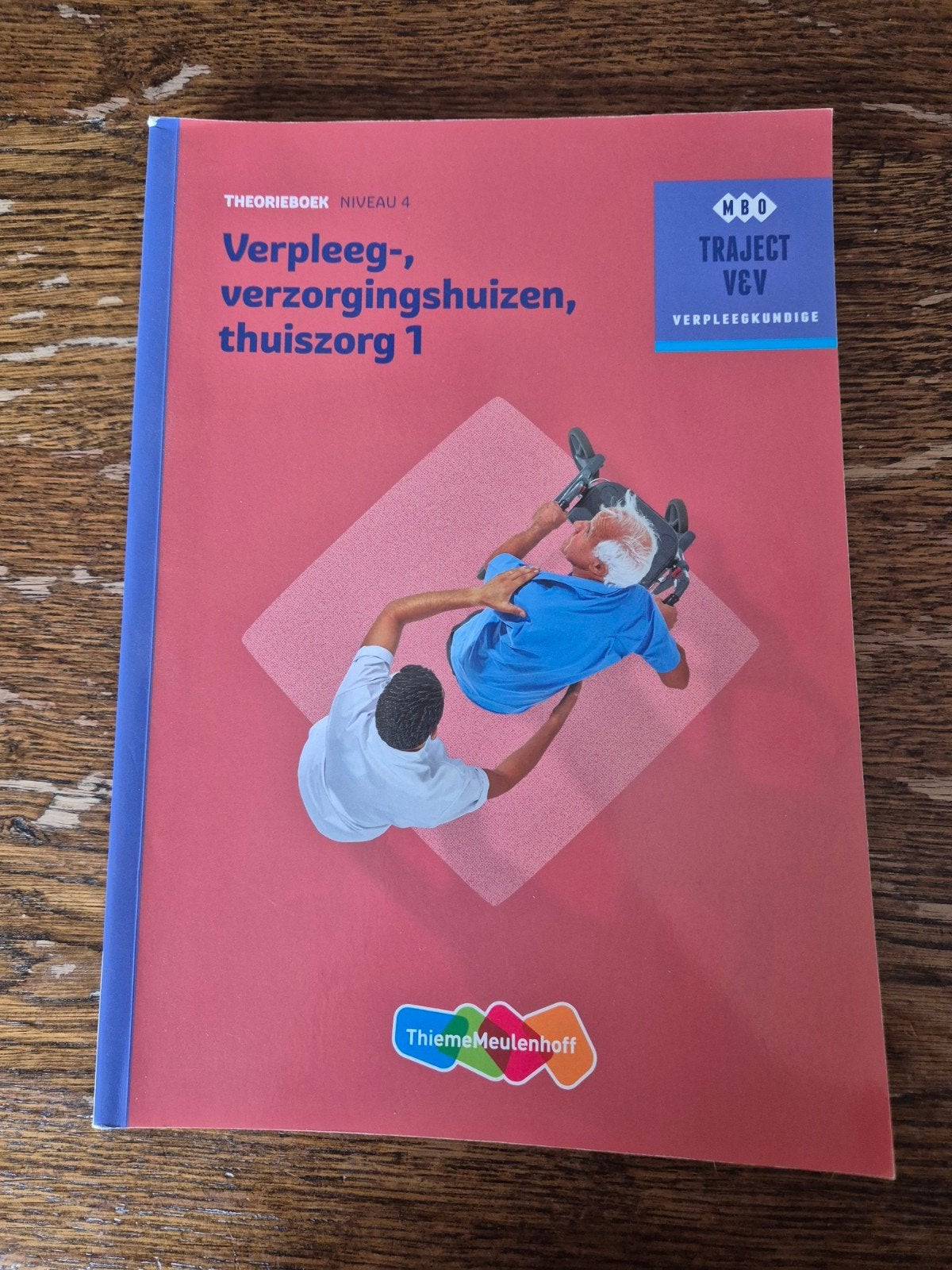 Schoolboeken MBO V, Ophalen of Verzenden