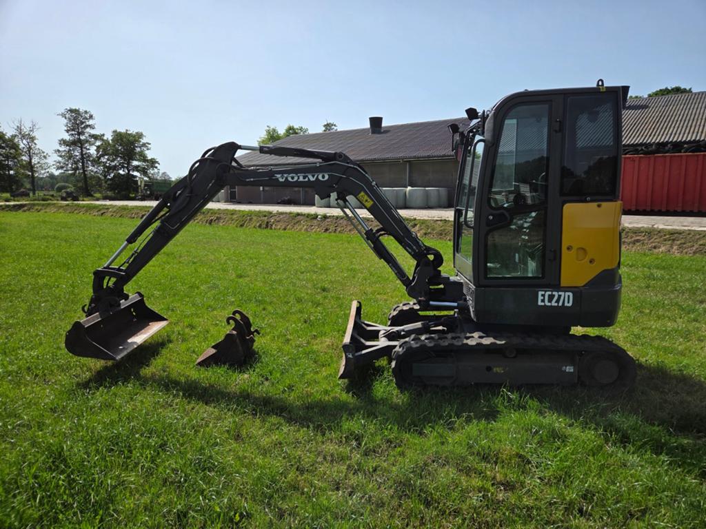 Volvo ec27D, Ophalen of Verzenden, Wiellader of Shovel