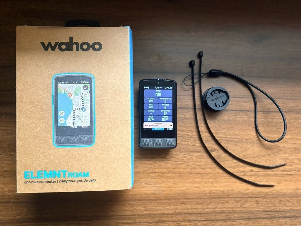 Wahoo ELEMNT ROAM V3 GPS Fietscomputer, Fietsen en Brommers, Fietsaccessoires | Fietscomputers, Ophalen of Verzenden, GPS, Zo goed als nieuw