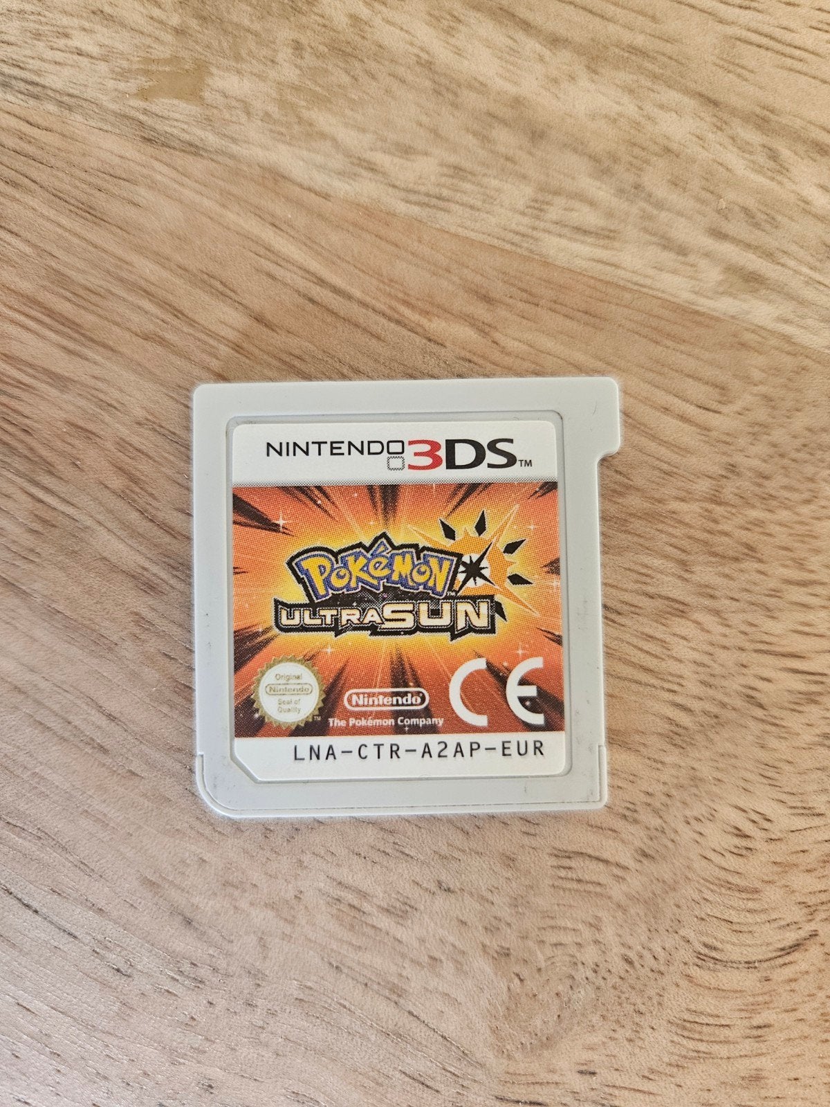 Pokémon Ultra Sun - Nintendo 3DS, Spelcomputers en Games, Games | Nintendo 2DS en 3DS, 1 speler, Ophalen of Verzenden, Zo goed als nieuw