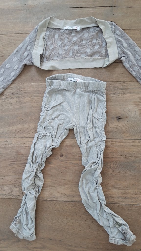 Leuk beige setje Carbone 128, Meisje, Carbone, Ophalen of Verzenden, Zo goed als nieuw