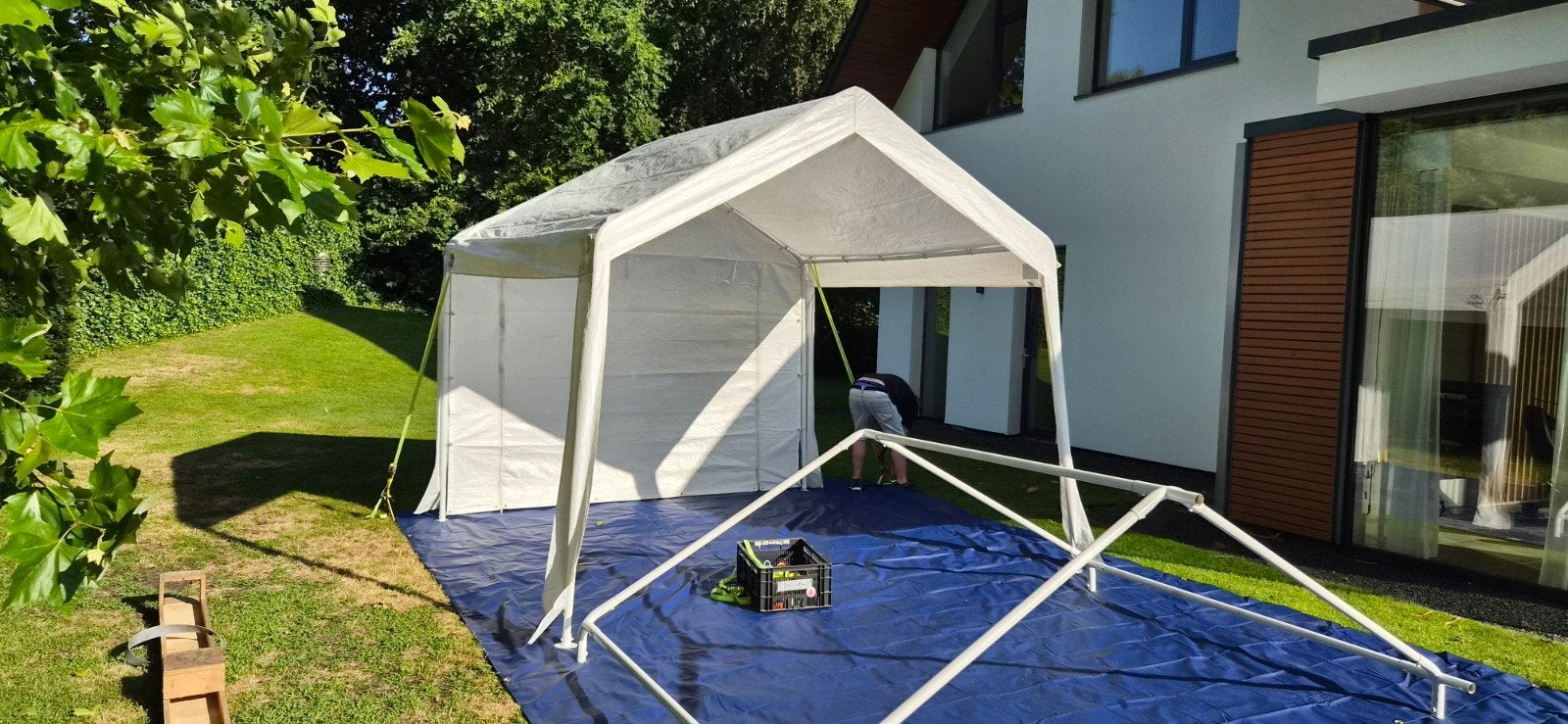 Partytent 3x3 meter inclusief transportzakken, Ophalen