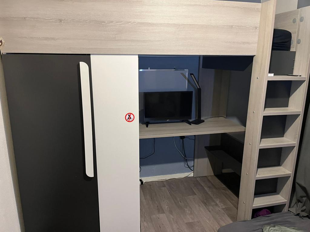 Hoogslaper met grote kast eronder, Kinderen en Baby's, Kinderkamer | Stapelbedden en Hoogslapers, Ophalen, Gebruikt, Hoogslaper