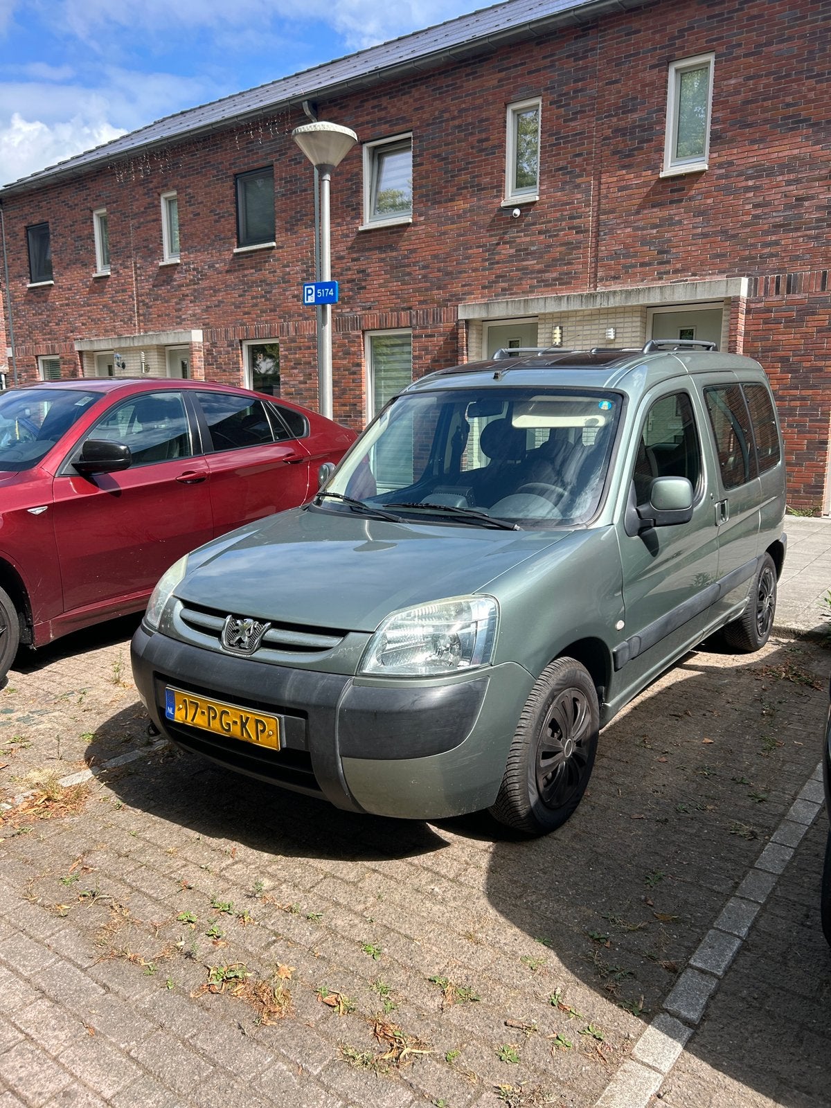 Peugeot Partner 1.6 16V XT Combi 2004 Groen, 4 cilinders, 1226 kg, Origineel Nederlands, Handgeschakeld