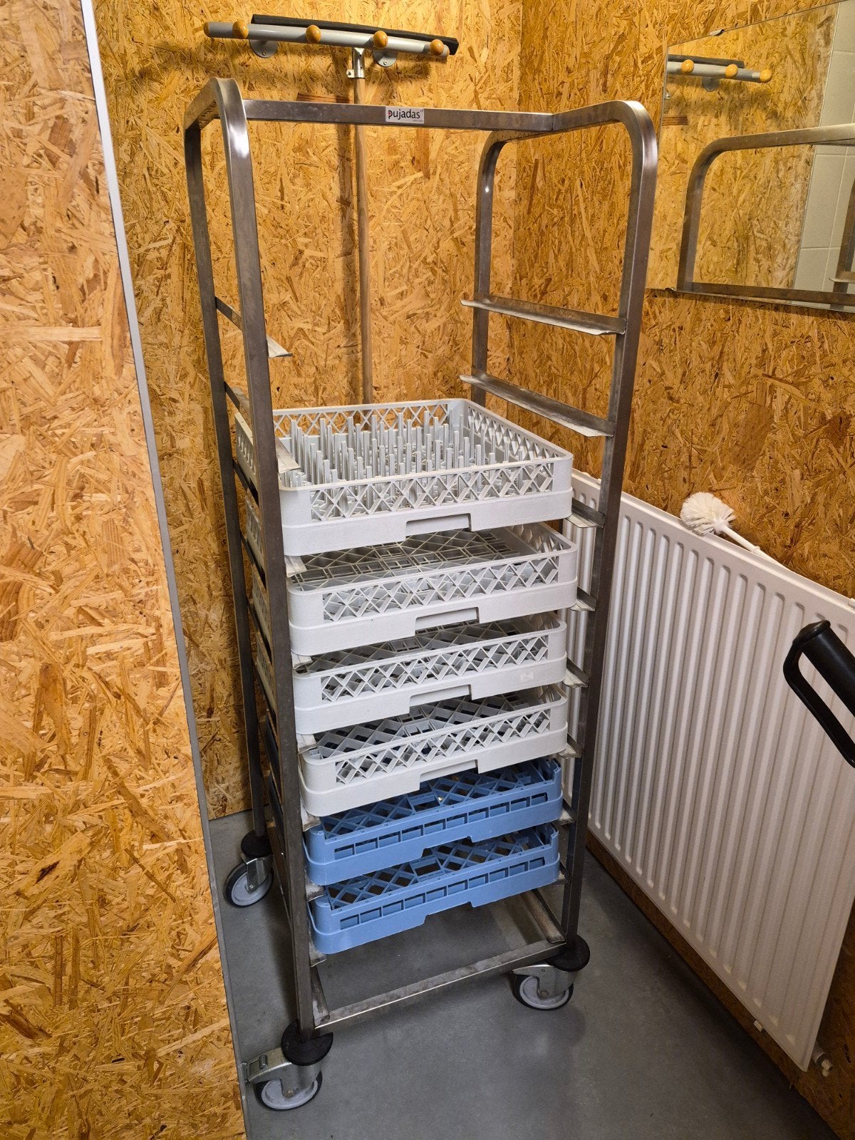 Pujadas Vaatwastoren met Vaatwaskorven - Horeca, Ophalen