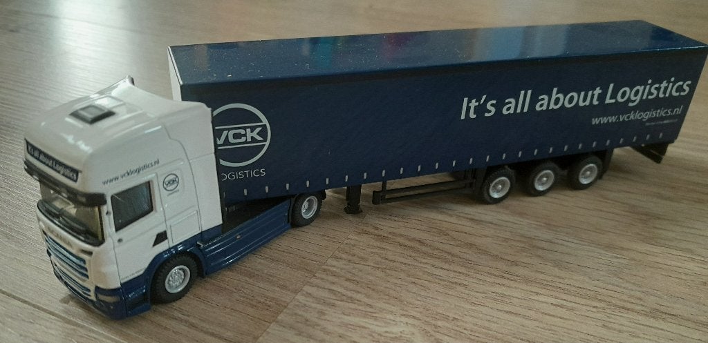 Schaalmodel vrachtauto VCK Logistics Scania, Ophalen of Verzenden, Gebruikt, Bus of Vrachtwagen, Overige merken