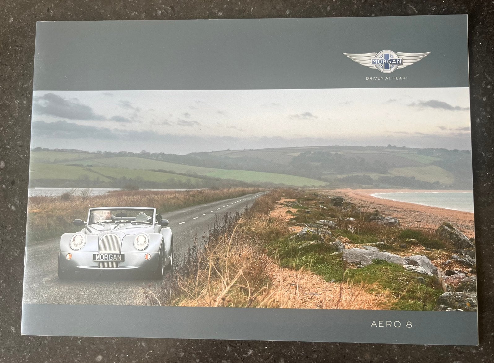 Morgan Aero 8 Brochure , Dikke auto folder in Nieuwstaat., Ophalen of Verzenden, Zo goed als nieuw, Overige merken