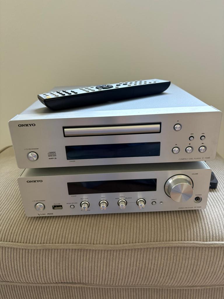 Onkyo audioset  met  CD speler eventueel met bose speakerset, Overige merken, Gebruikt, Losse componenten, Tuner of Radio