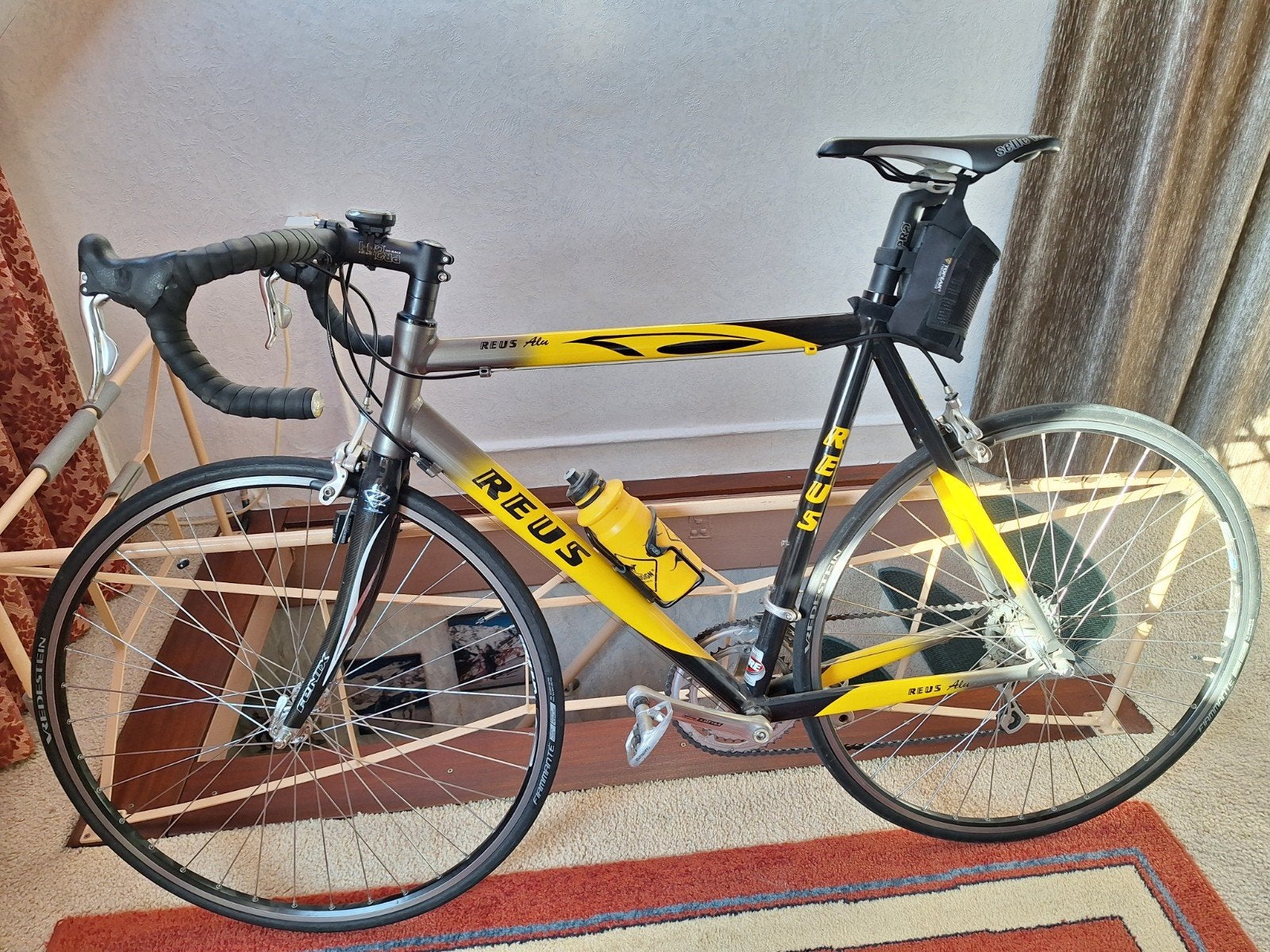 Racefiets, merk Reus, aluminium, in goede staat, Gebruikt, Aluminium, 15 tot 20 versnellingen, 57 tot 61 cm