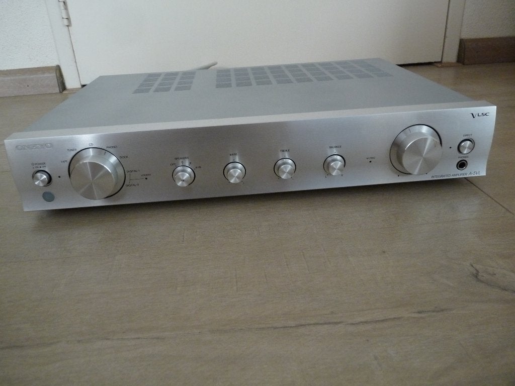 Zeer mooie en goed functionerende Onkyo versterker A-5VL, Audio, Tv en Foto, Versterkers en Receivers, Ophalen, Zo goed als nieuw