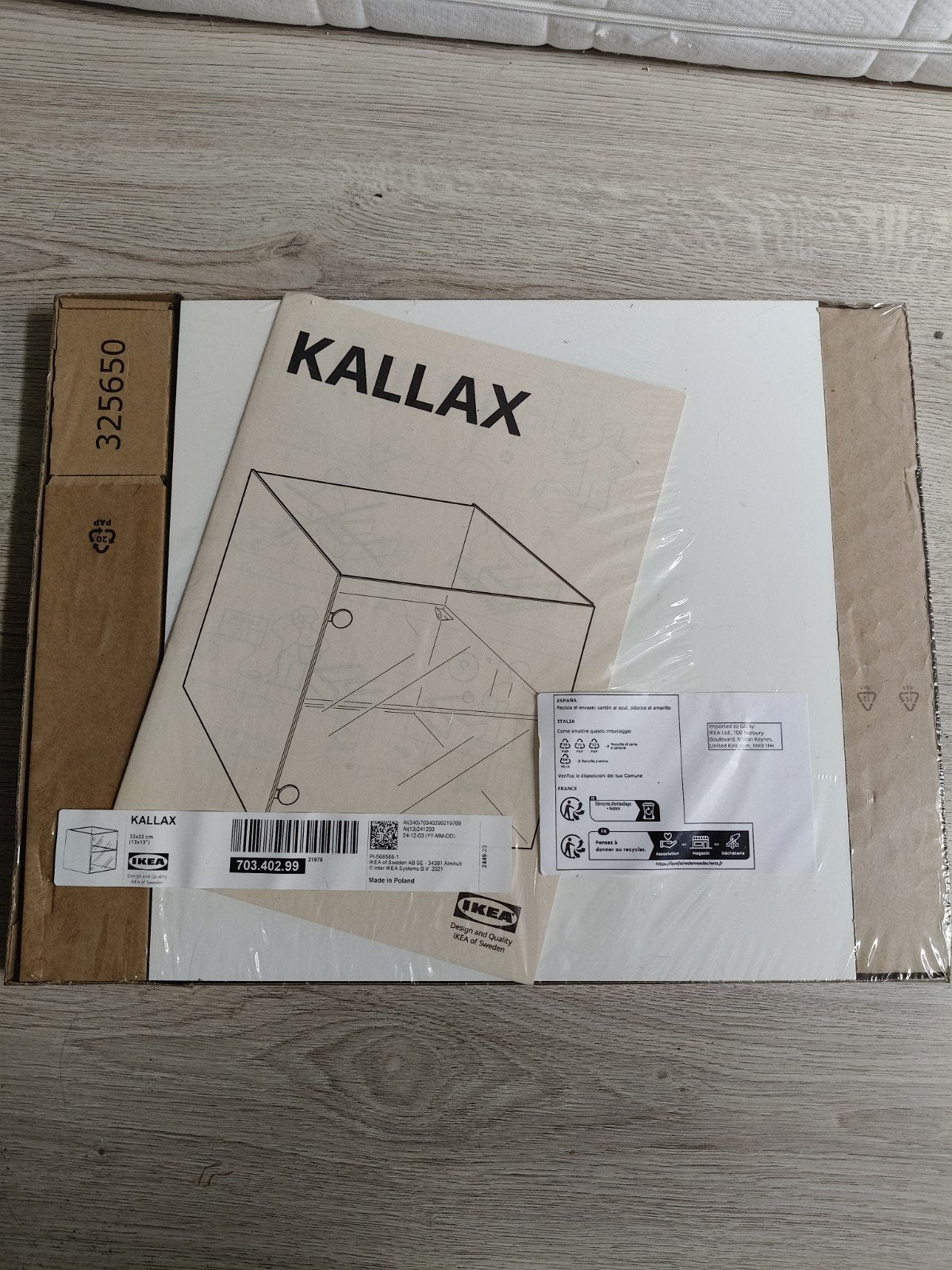 IKEA KALLAX Inzet met vitrinedeur - Nieuw in verpakking, Huis en Inrichting, Ophalen, Nieuw