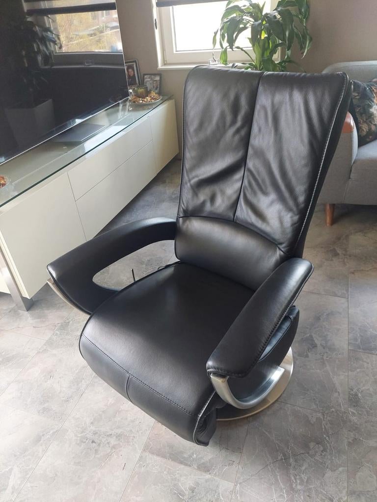relaxfauteuil van het merk Prominent i.z.g.st, Huis en Inrichting, Stoelen, Ophalen, Zwart, Leer, Eén