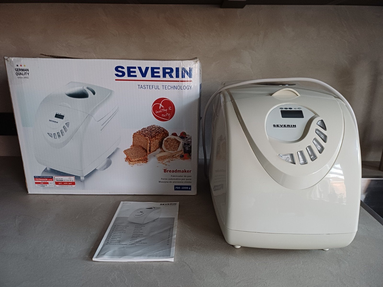 Te koop: Broodbakmachine Severin BM 3990, Kijkvenster, 800 tot 1200 gram deeg, Zo goed als nieuw, Ophalen