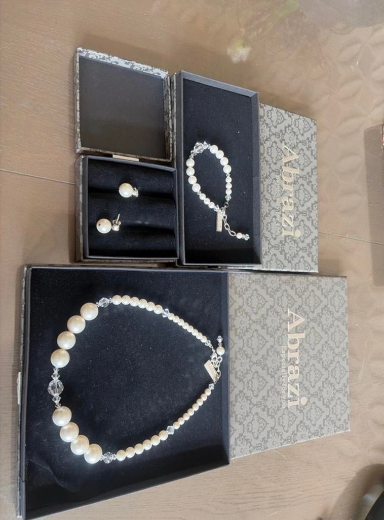Ambrazi Bruidssieraden Set: Ketting, Armband & Oorbellen, Overige materialen, Verstelbaar, Wit, Ophalen of Verzenden
