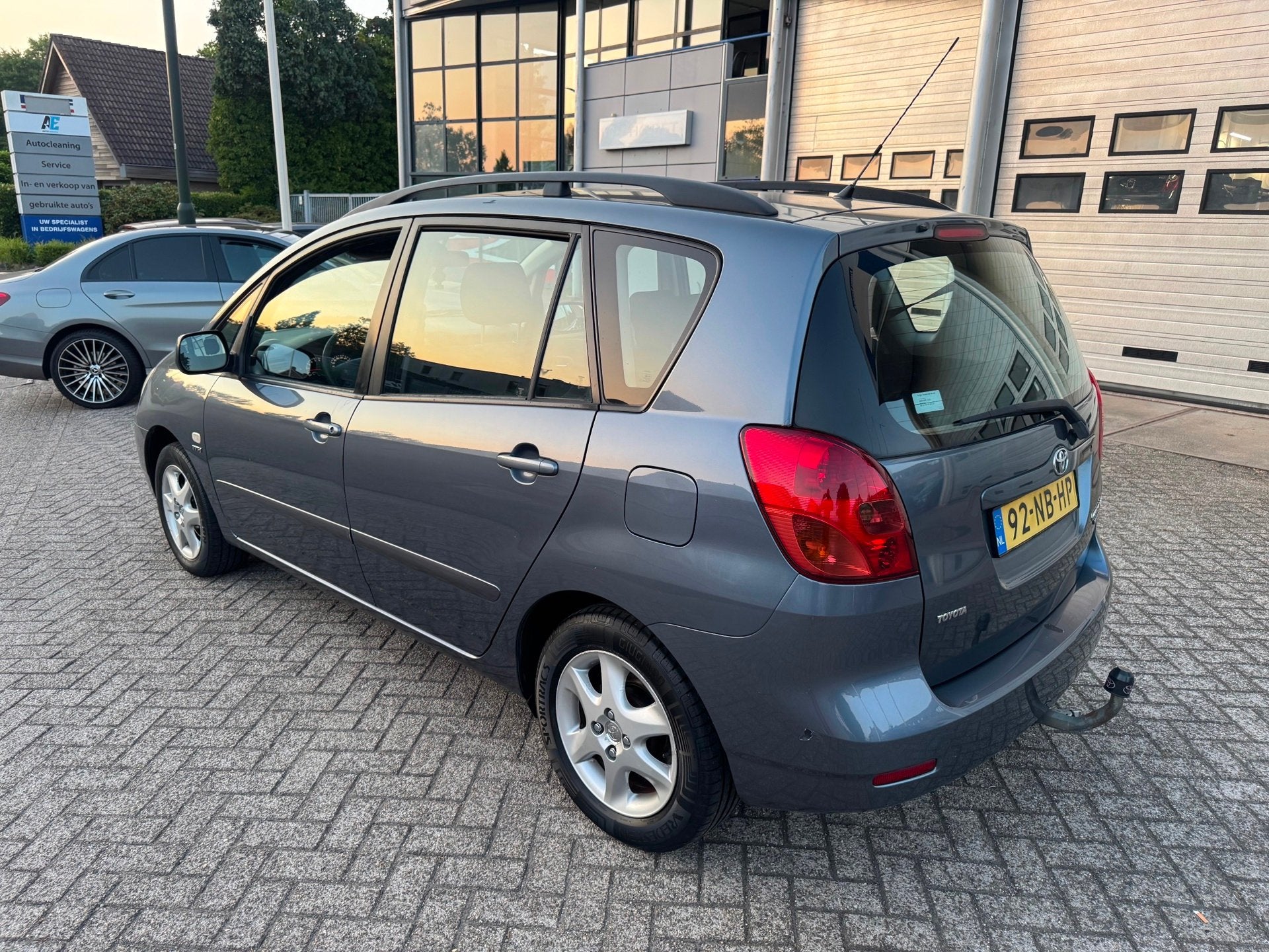 Toyota Corolla Verso 1.6 VVT-i Linea Luna Airco,Trekhaak,1e, Auto's, Voorwielaandrijving, 450 kg, Gebruikt, 4 cilinders
