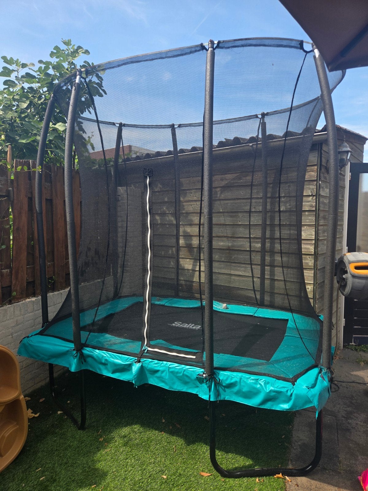 Trampoline Salta 214 x 153 cm, Ophalen, Zo goed als nieuw