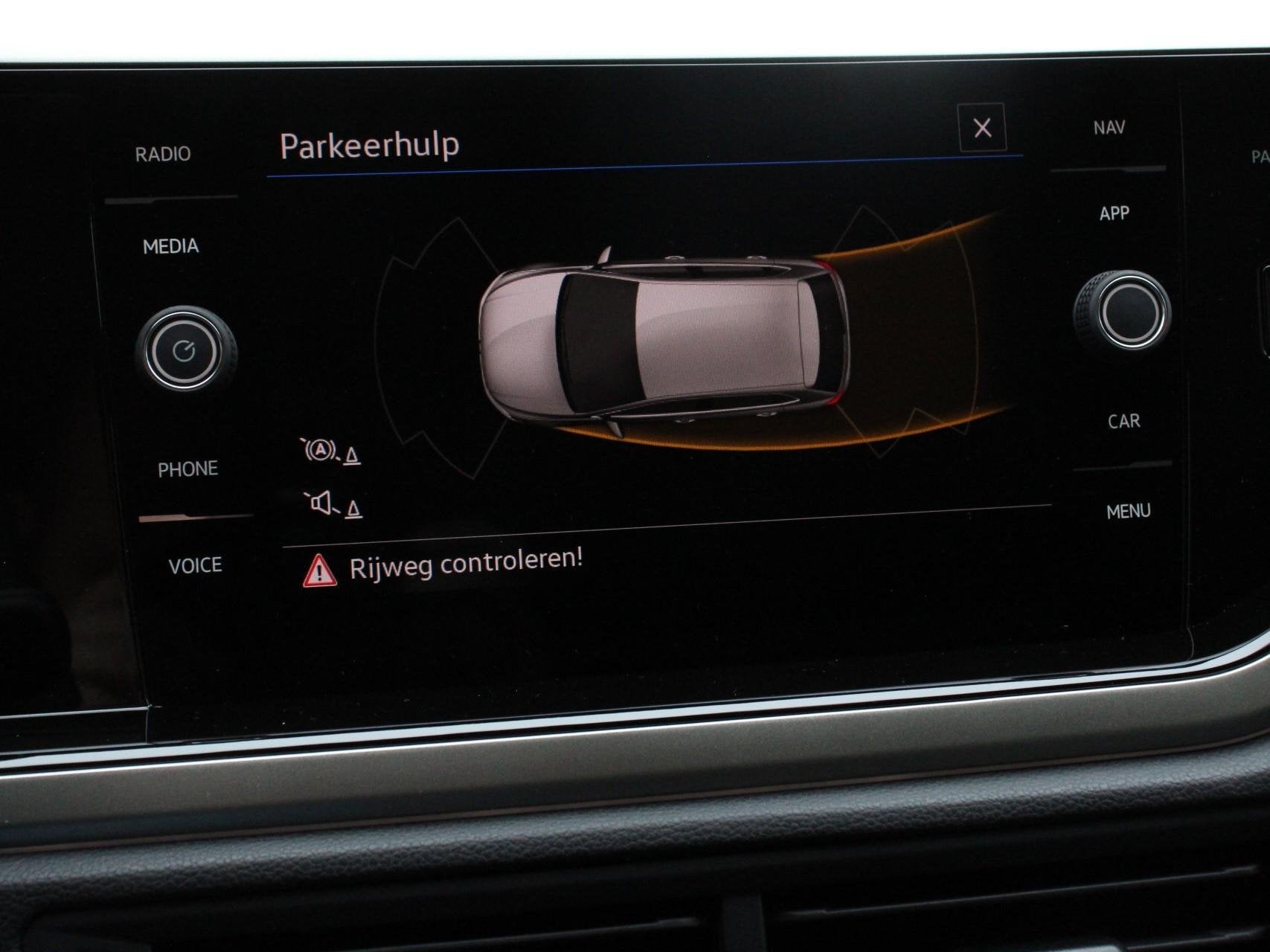 Volkswagen Polo 1.0 TSI Move Navigatie App Connect / Android, Voorwielaandrijving, Stof, Gebruikt, Euro 6