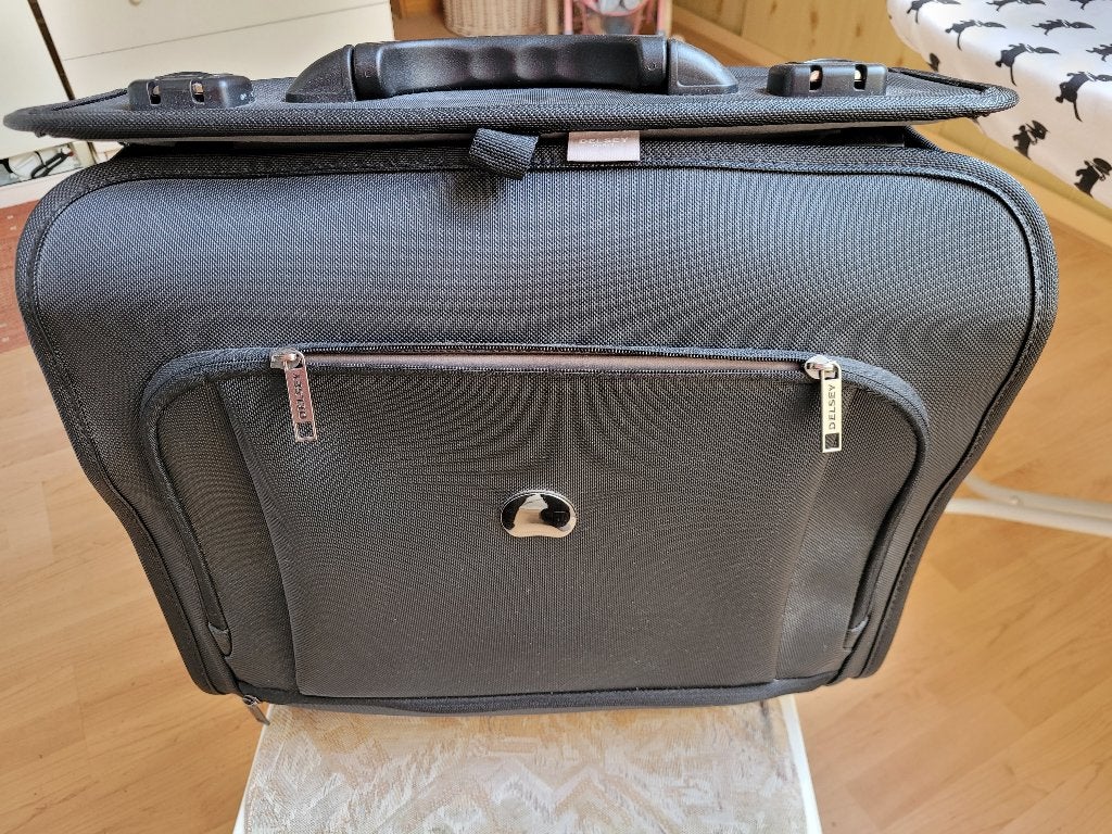 Rolkoffer, Sieraden, Tassen en Uiterlijk, Koffers, Wieltjes, Hard kunststof, Minder dan 50 cm, Ophalen of Verzenden