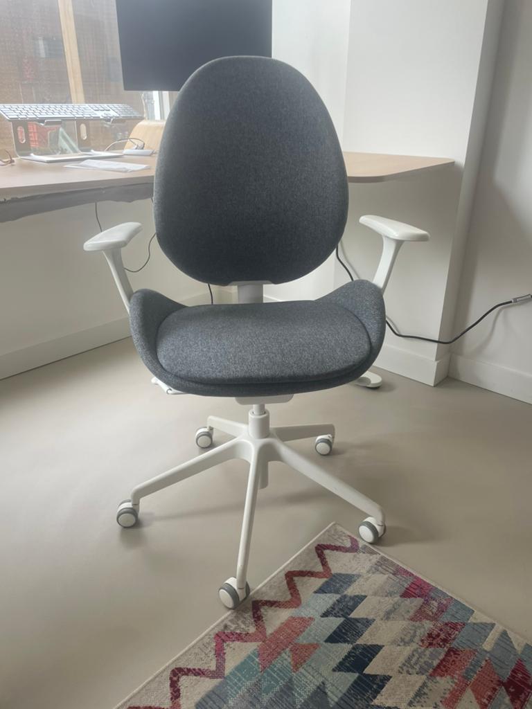 Mooie ikea bureaustoel, Huis en Inrichting, Bureaustoelen, Ophalen, Zo goed als nieuw, Grijs