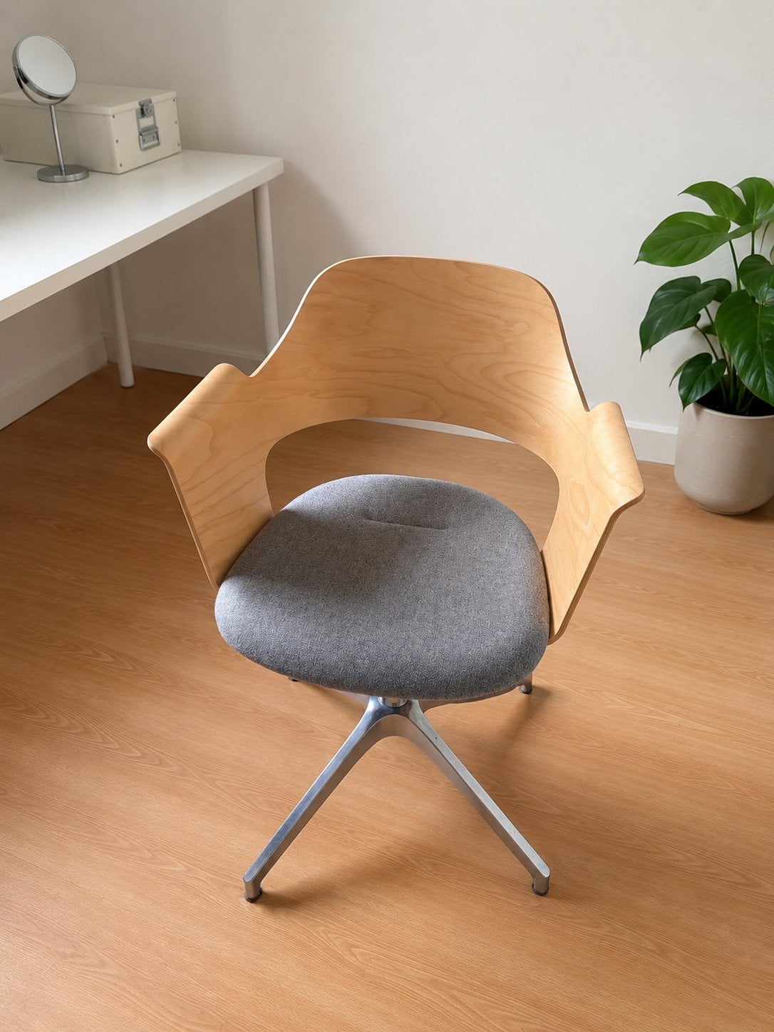IKEA Bureau stoel, Ophalen, Zo goed als nieuw, Hout, Eén