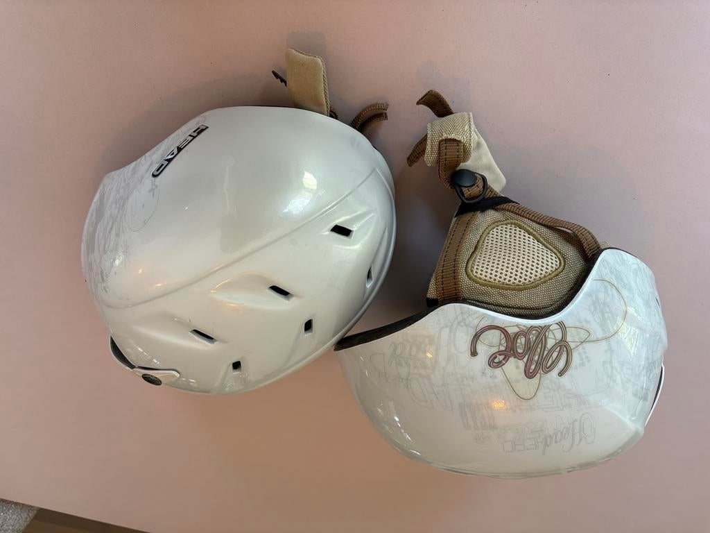 Gratis ophalen: 2 kinder skihelmen Head, Ophalen, 100 tot 140 cm, Zo goed als nieuw, Head