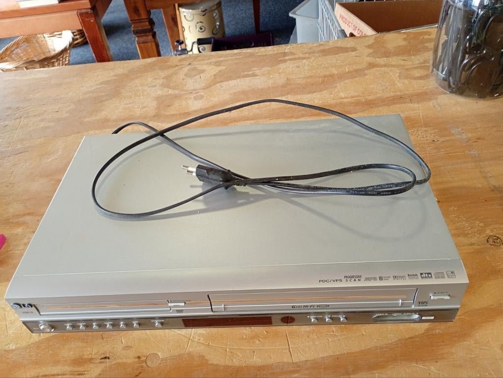 LG V8816 DVD/VHS-combispeler, Audio, Tv en Foto, Videospelers, Ophalen