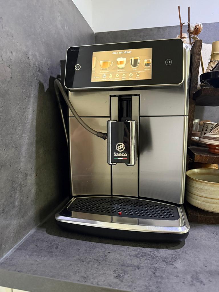 Saeco GranAroma Deluxe SM8785 Volautomat. Espressomachine, Afneembaar waterreservoir, Koffiemachine, Zo goed als nieuw, 4 tot 10 kopjes