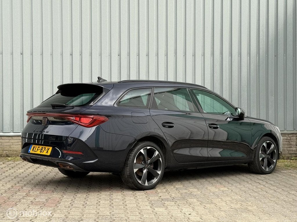 CUPRA Leon Sportstourer 1.4 VZ Adrenaline e-Hybrid | 245pk, Auto's, Cupra, Euro 6, 4 cilinders, Leder en Stof, Hybride Elektrisch/Benzine