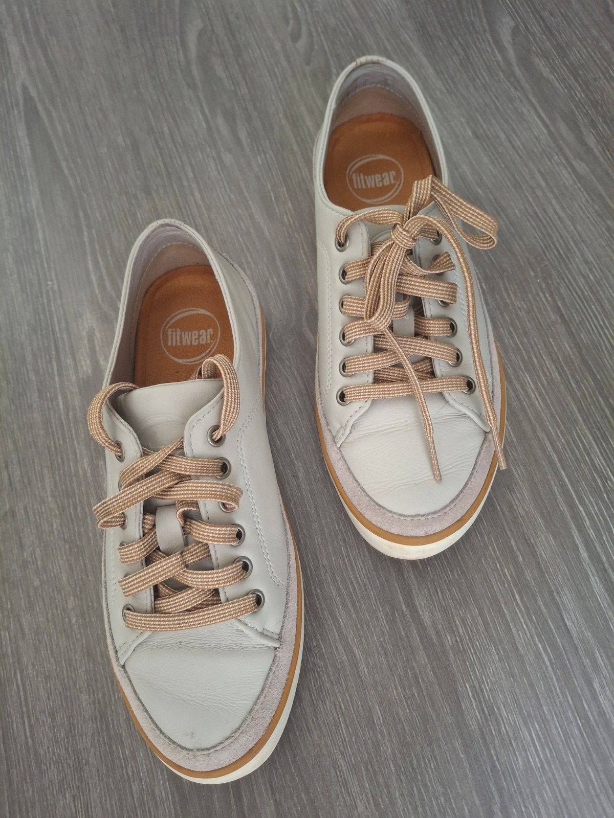 Fit Flop sneakers crème 37, Overige kleuren, Ophalen of Verzenden, Zo goed als nieuw, FitFlop