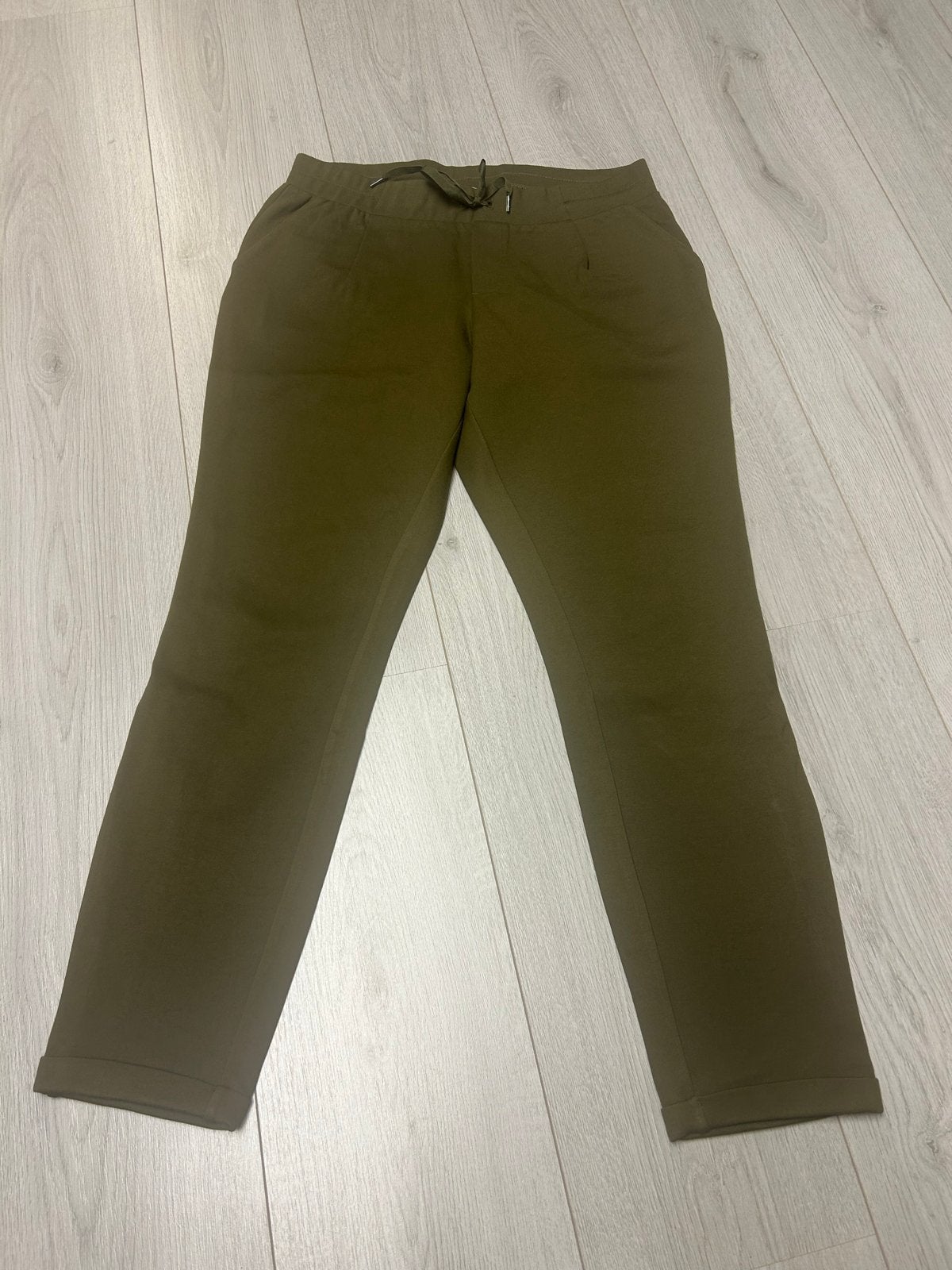 Shoeby Joggingbroek Dames Maat M - Nette Look, Kleding | Dames, Broeken en Pantalons, Maat 38/40 (M), Ophalen of Verzenden, Zo goed als nieuw