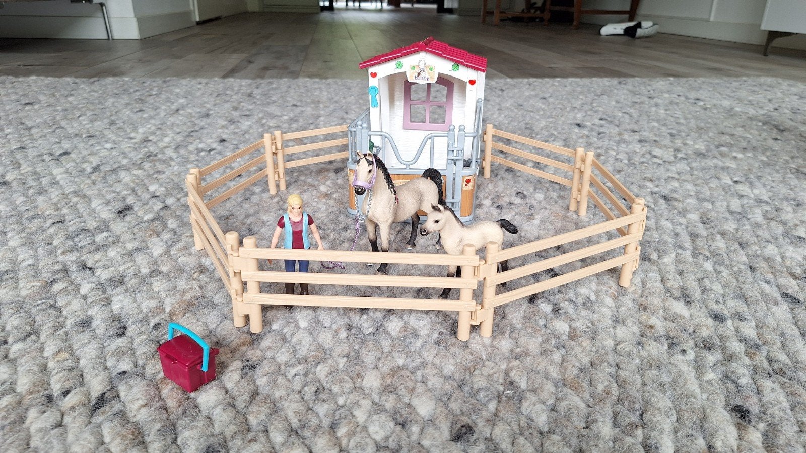 Schleigh paard en veulen + stal, Ophalen, Paard, Overige merken, Zo goed als nieuw