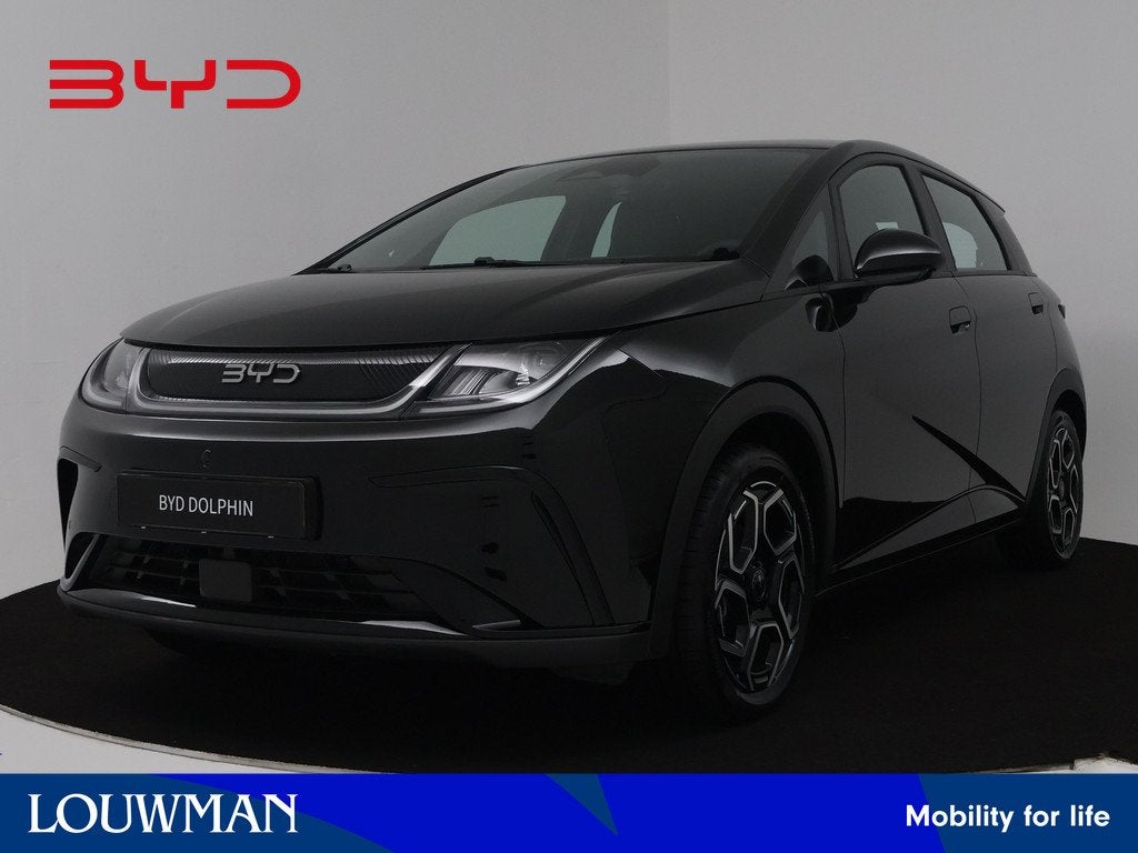 BYD Dolphin Comfort 60.4 kWh | Nieuw en direct leverbaar! |, Auto's, BYD, Zwart, Zwart, Origineel Nederlands, Nieuw