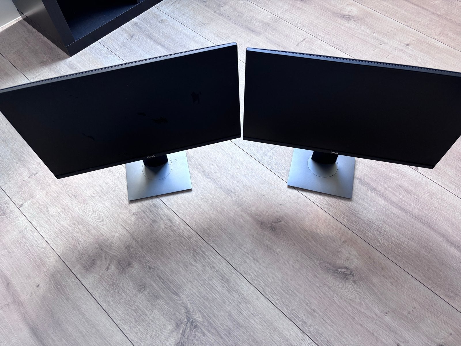 2x Dell P2419HC monitoren - Zo goed als nieuw, Ophalen, IPS, In hoogte verstelbaar, Full HD
