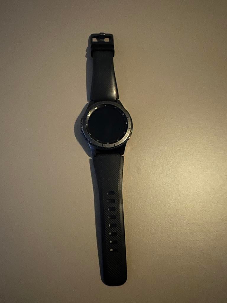 Samsung Gear S3 Frontier (AE8F) – smartwatch, Zwart, Ophalen of Verzenden, Zo goed als nieuw, Waterdicht
