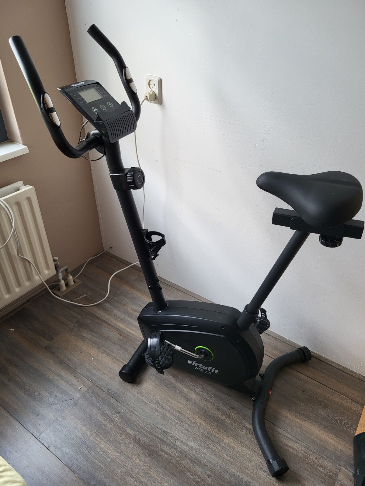 VirtuFit HTR 1.0 Hometrainer, Ophalen, Zo goed als nieuw, Metaal, Benen