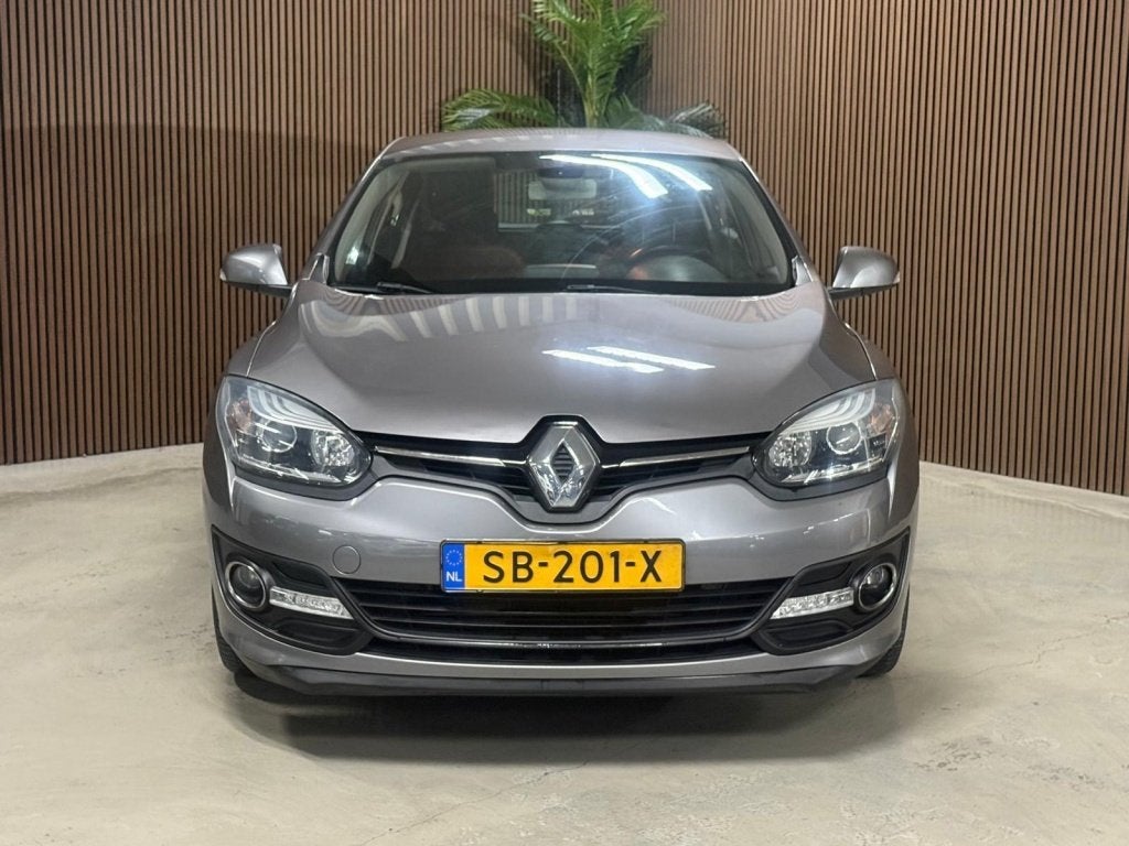 Renault Mégane 1.2 TCe Authentique (bj 2014), Auto's, Voorwielaandrijving, Euro 5, Gebruikt, 4 cilinders